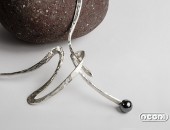 Girocollo argento martellato con ematite | Negri Gioielli Roma 100% Artigianali | handmade jewellery
